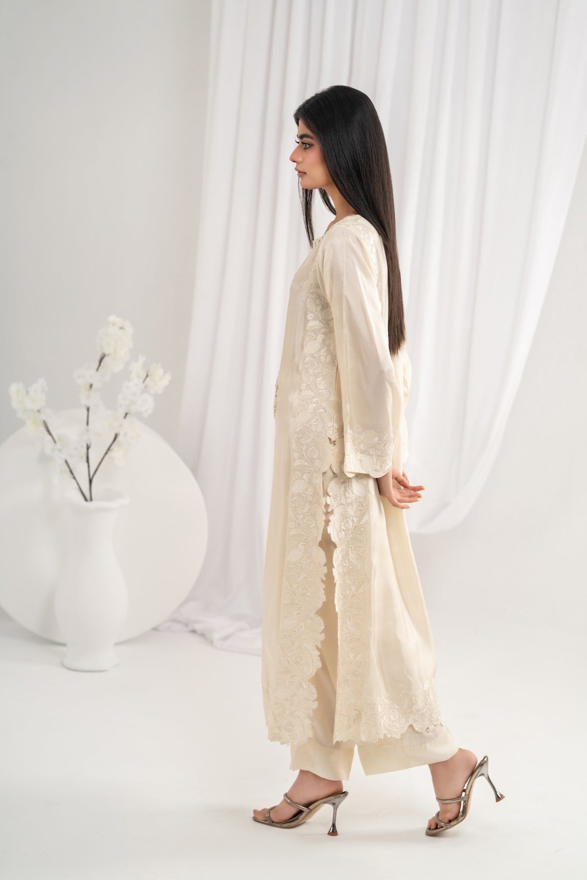 SK-006 IVORY
