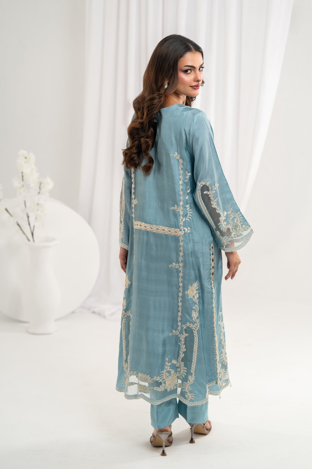 SK-009 GREYISH